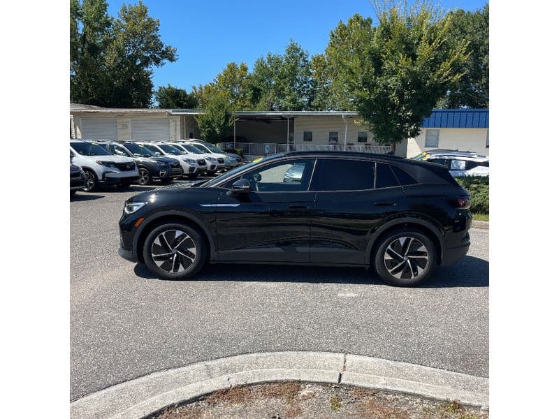 2021 Volkswagen ID.4 view 2