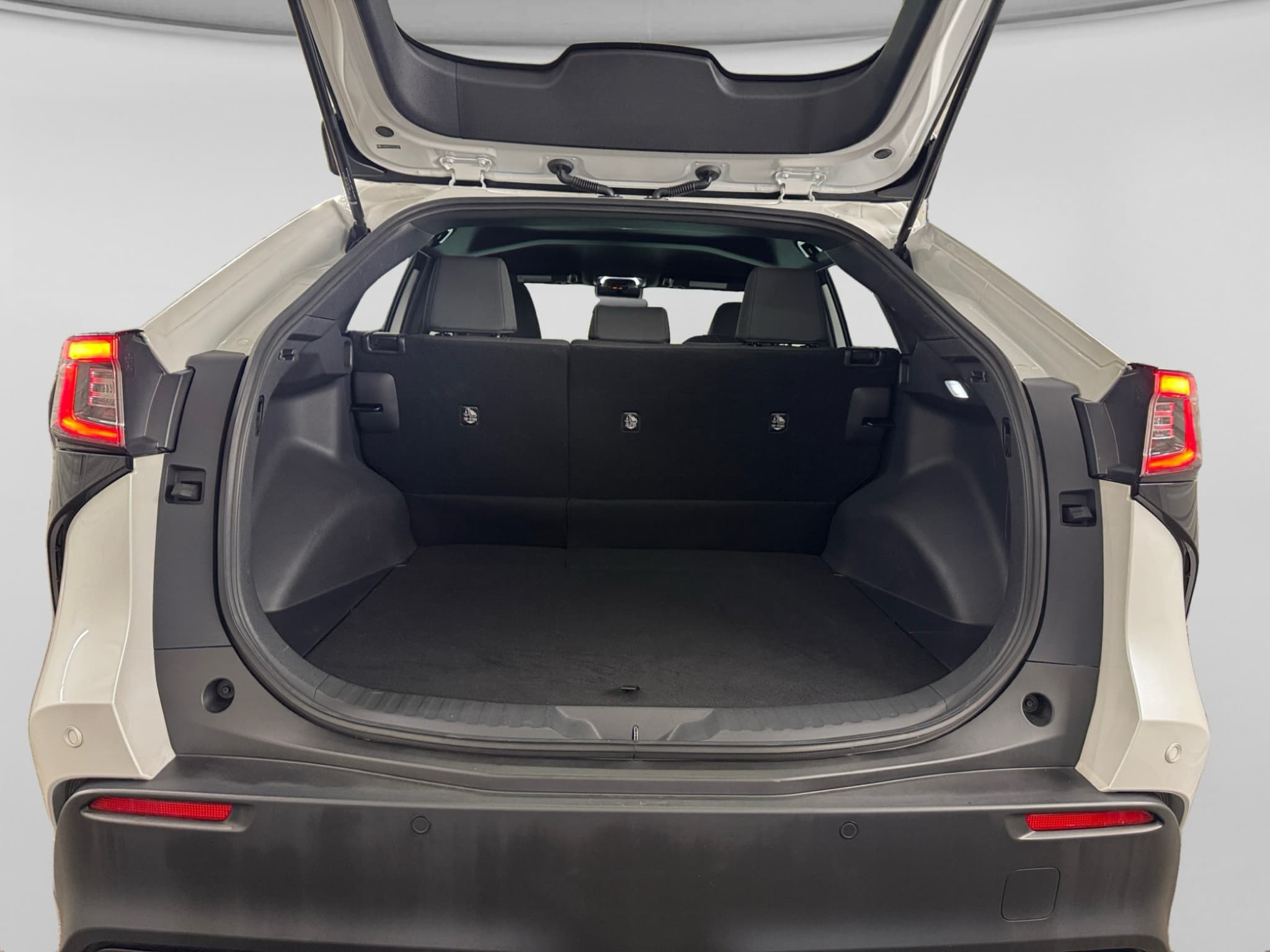 2023 Subaru Solterra view 45