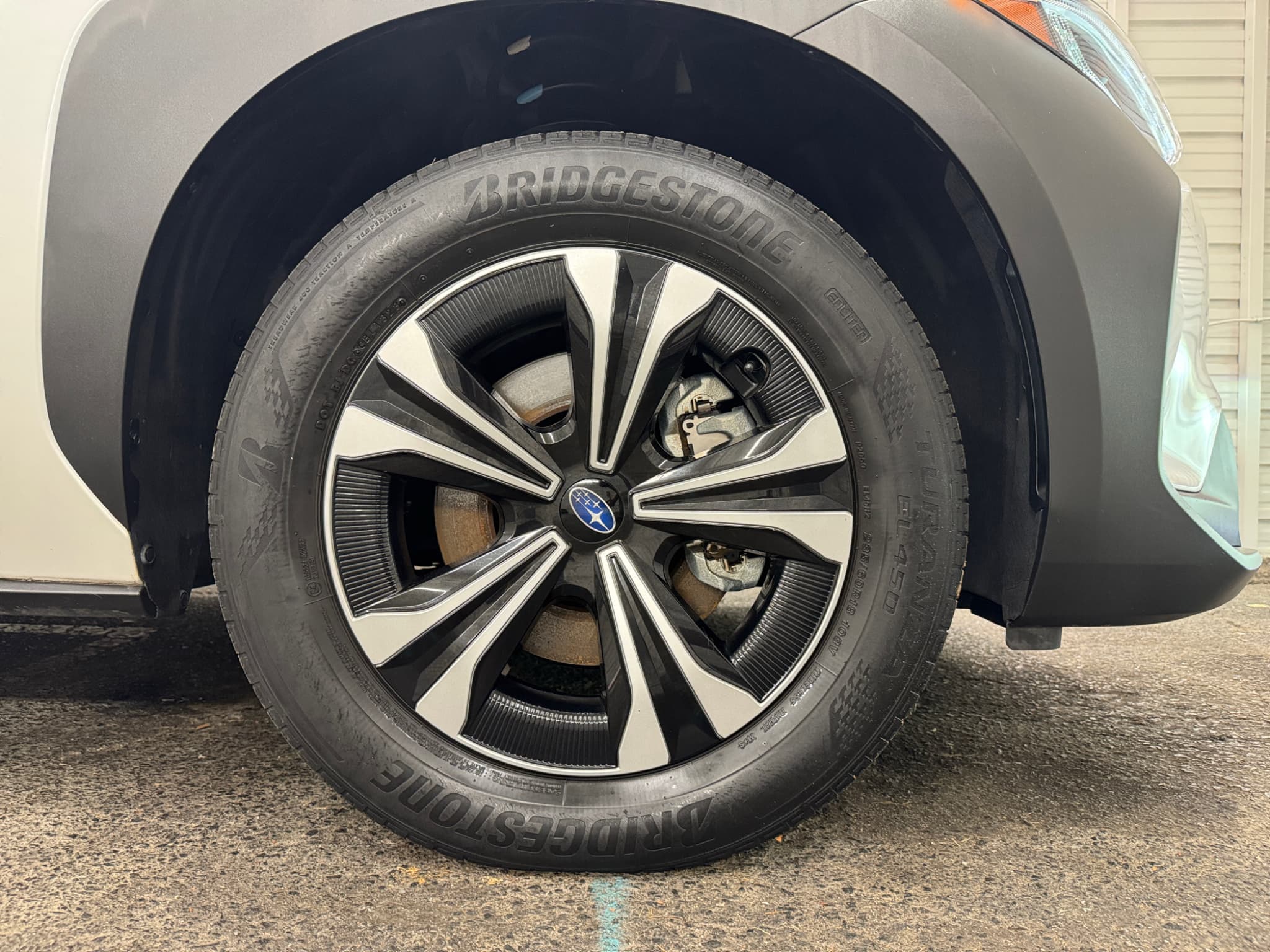 2023 Subaru Solterra view 38