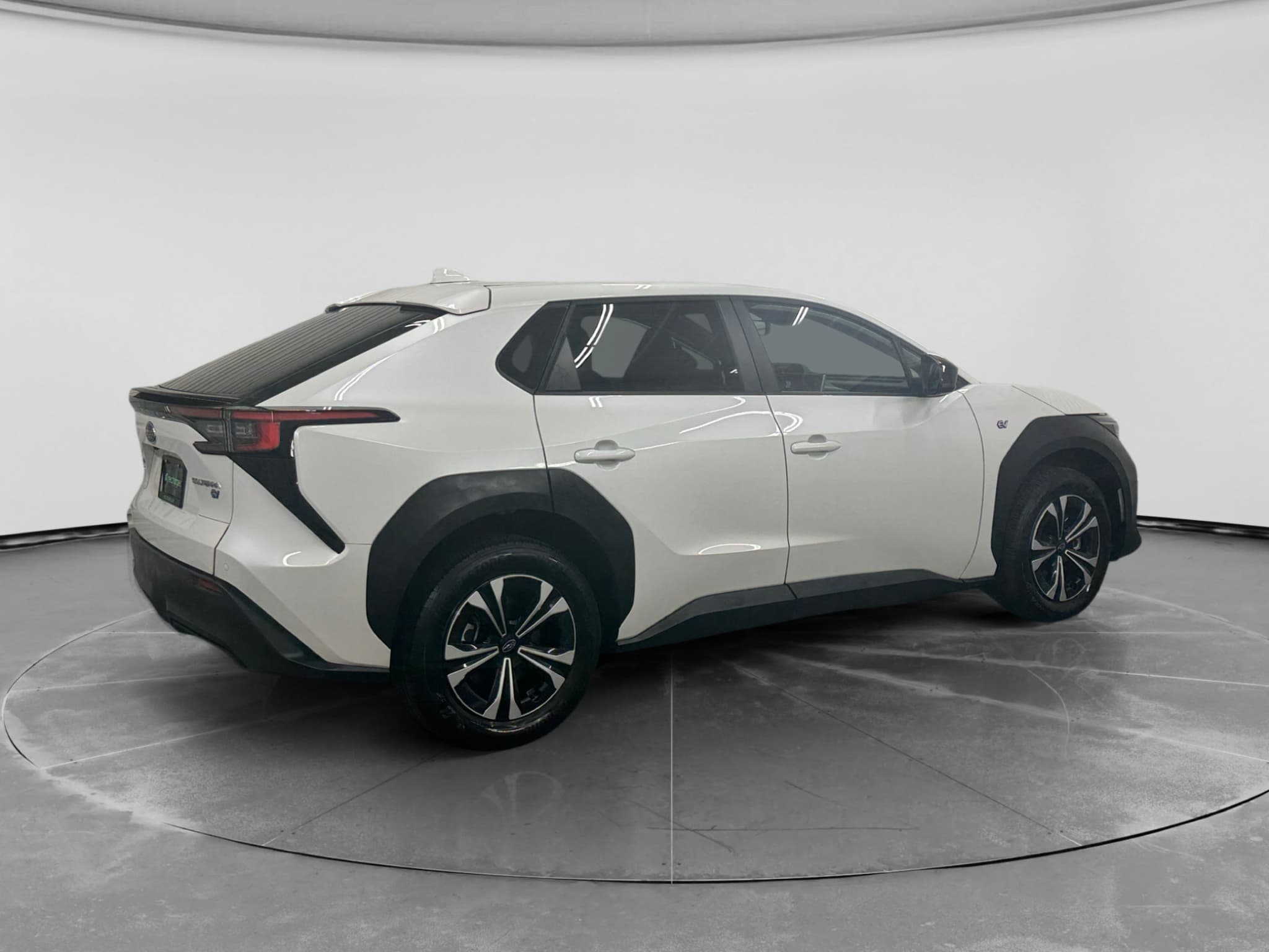 2023 Subaru Solterra view 3