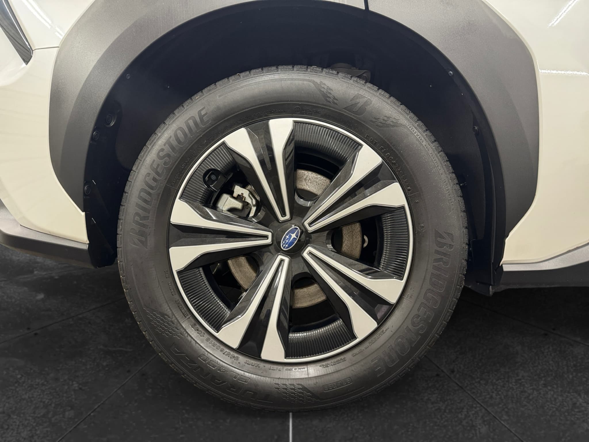 2023 Subaru Solterra view 48