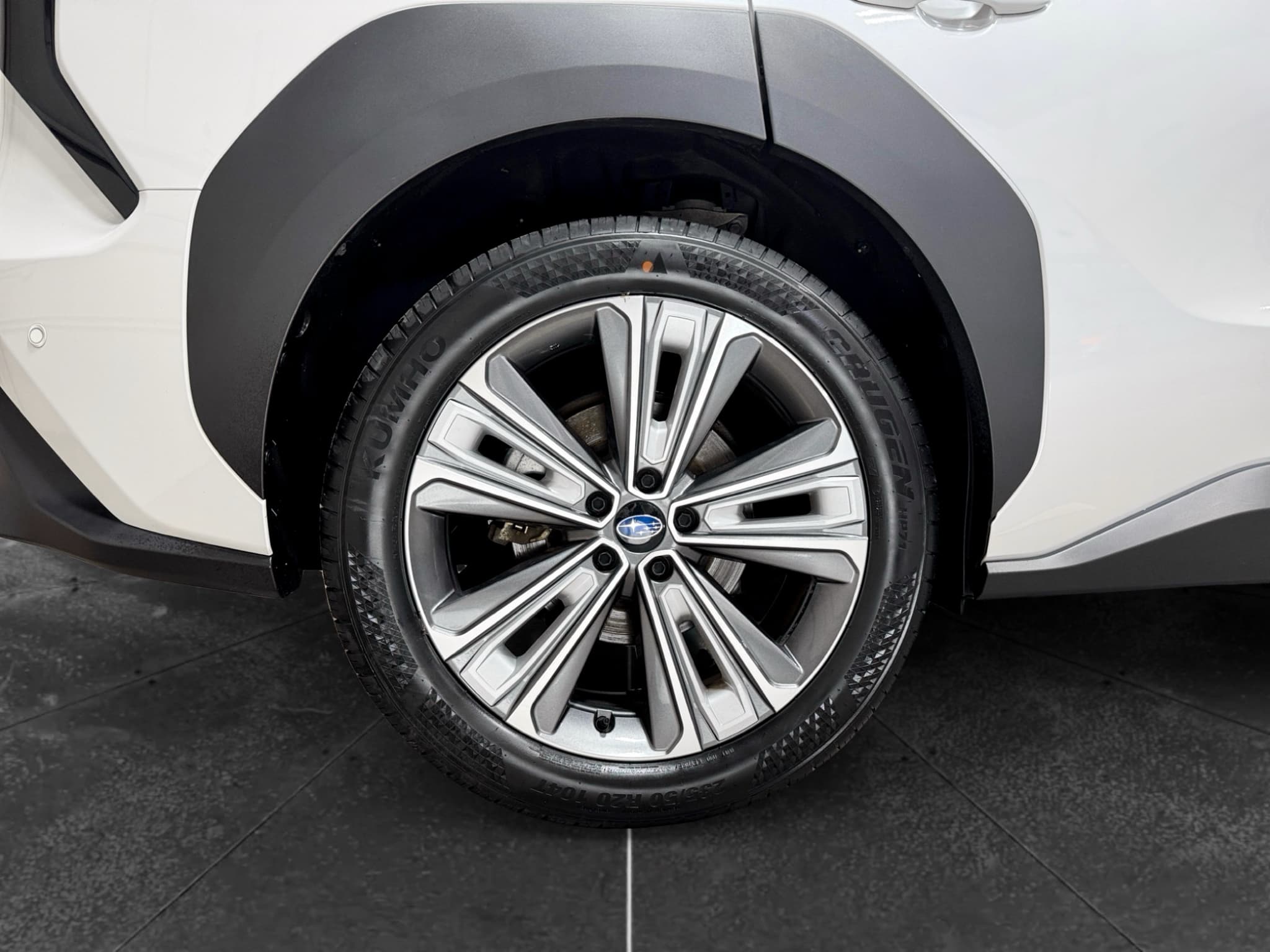 2023 Subaru Solterra view 30