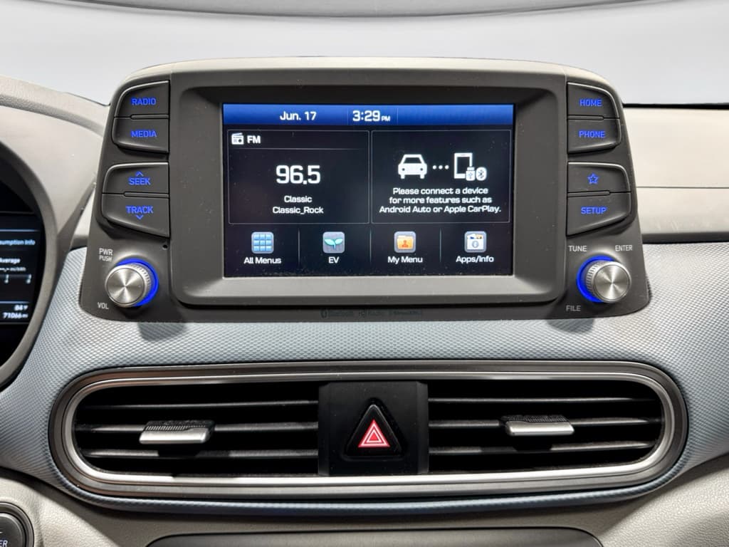 2019 Hyundai Kona EV view 10