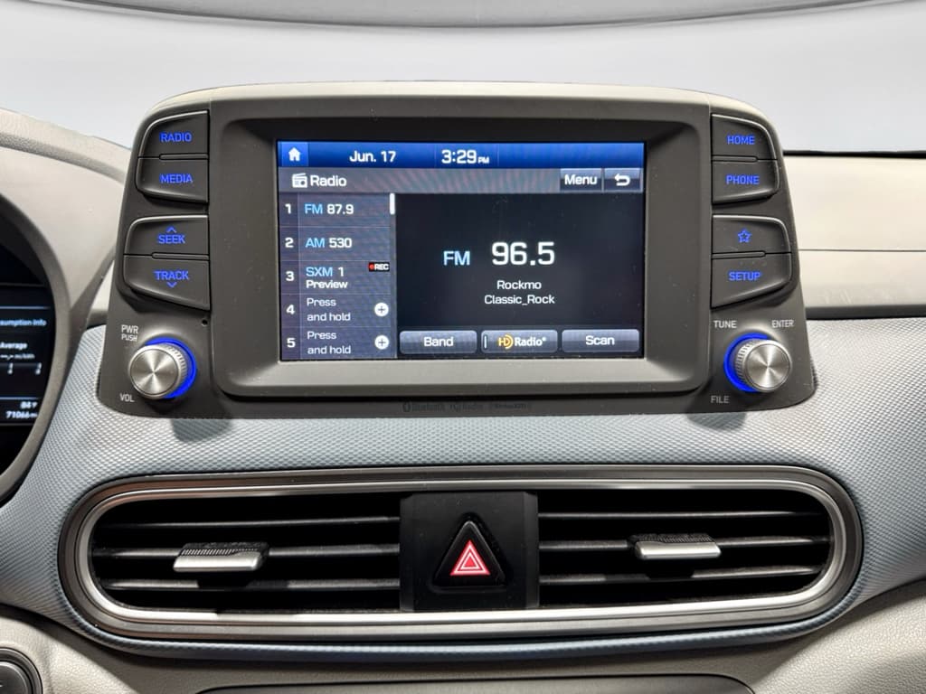 2019 Hyundai Kona EV view 12