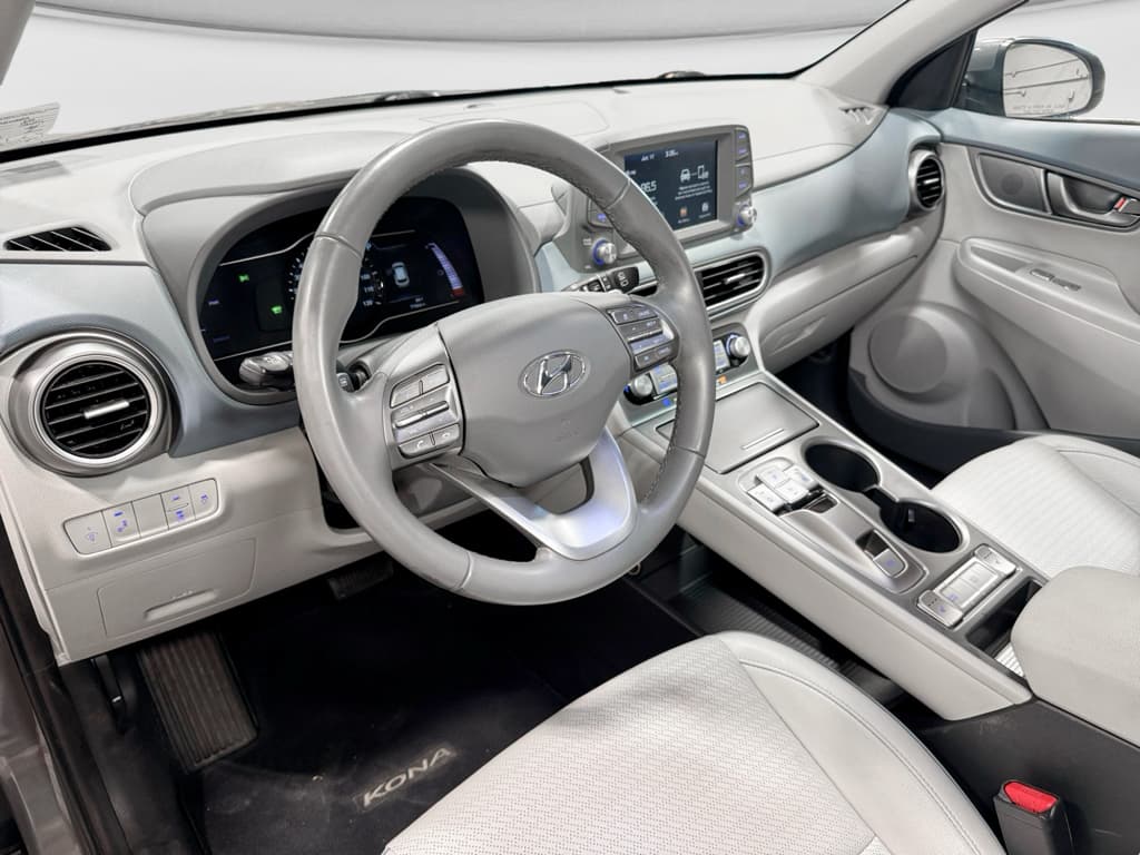 2019 Hyundai Kona EV view 18