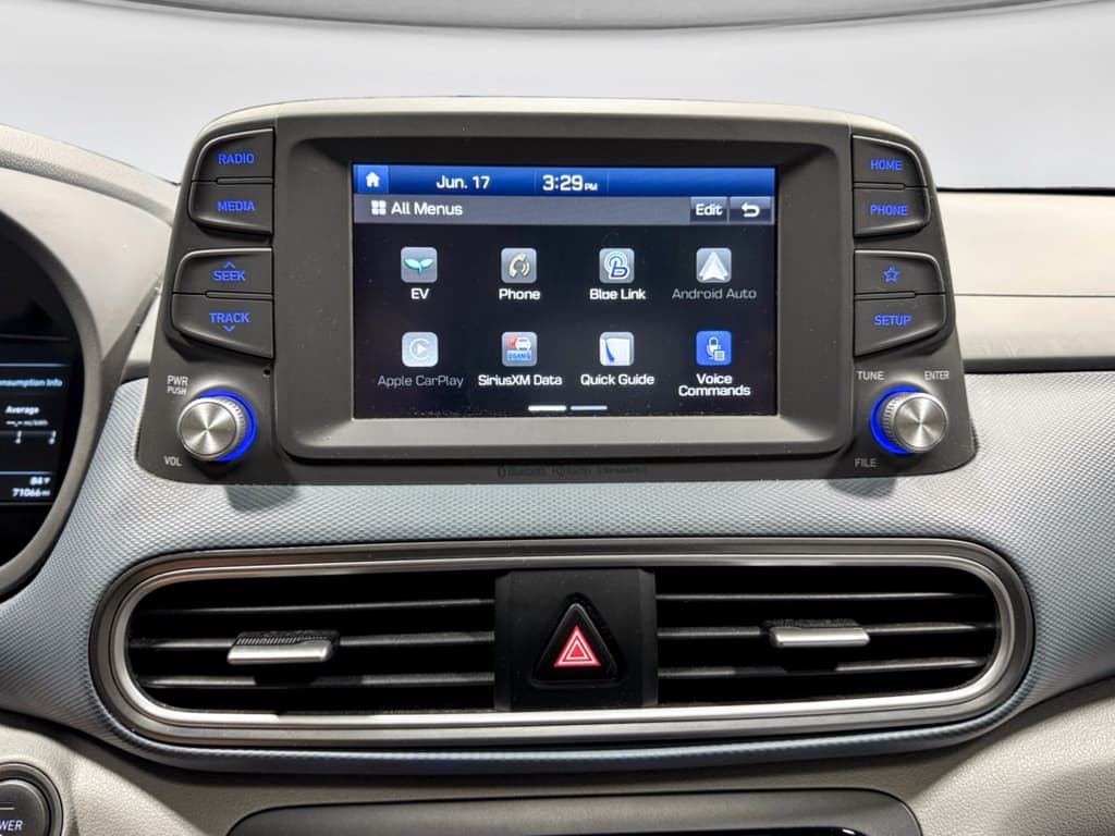 2019 Hyundai Kona EV view 13
