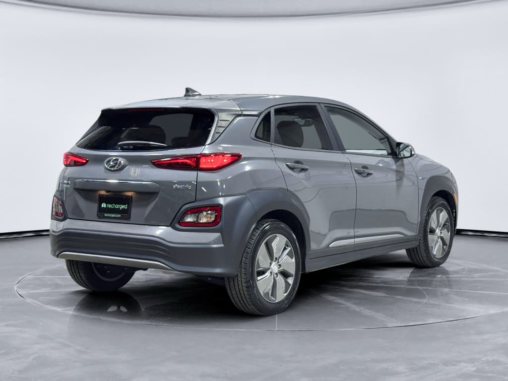 2019 Hyundai Kona EV view 3