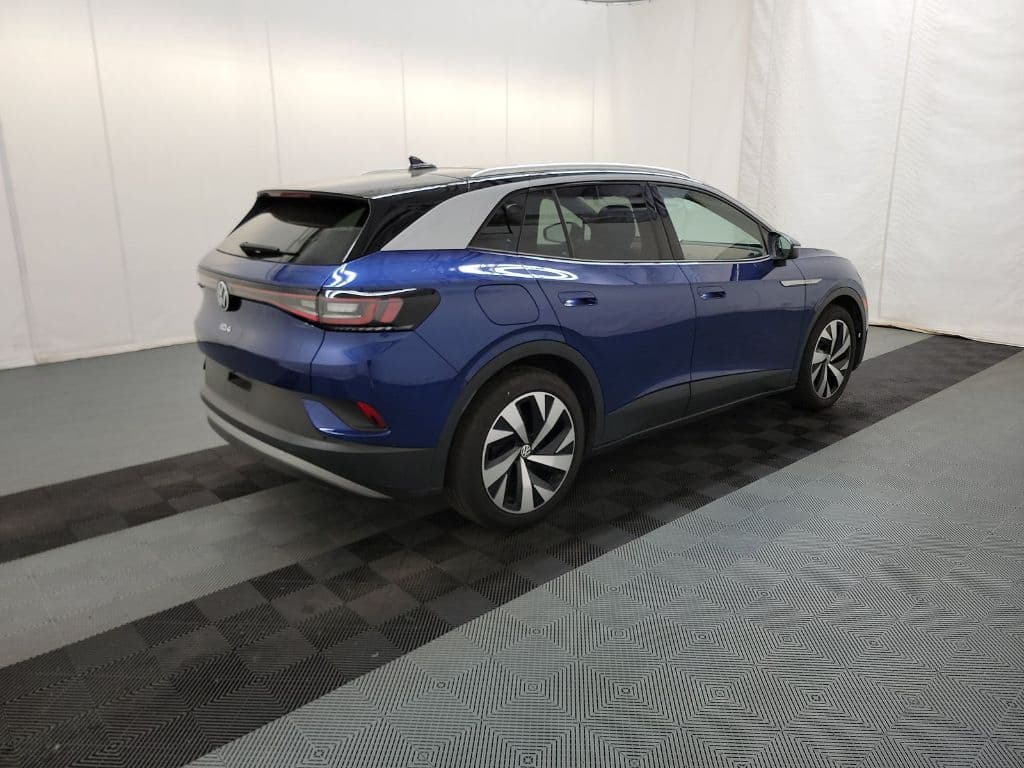 2021 Volkswagen ID.4 view 4