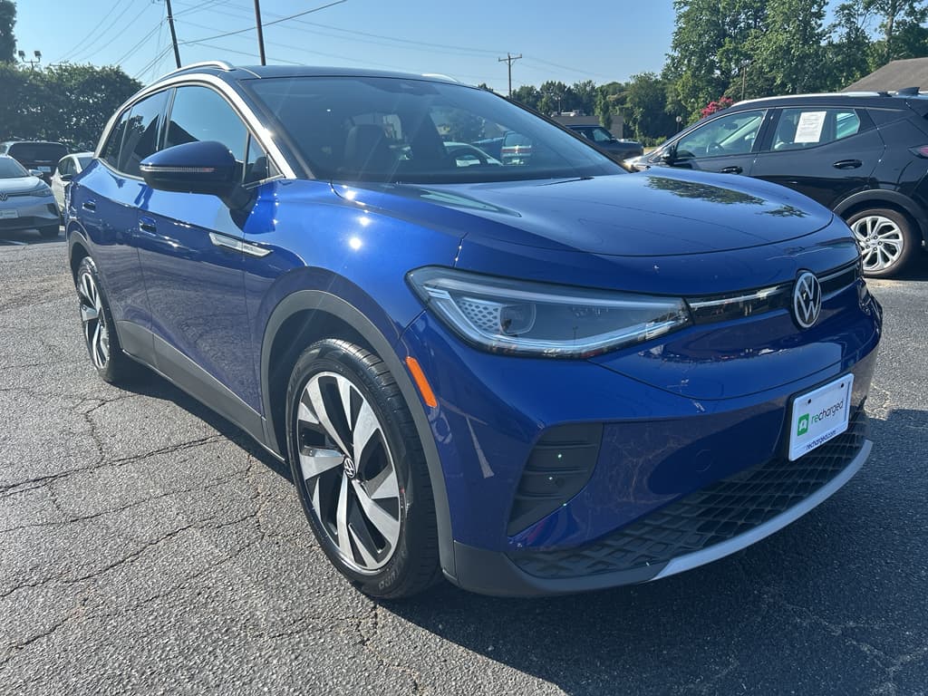 2021 Volkswagen ID.4 view 4