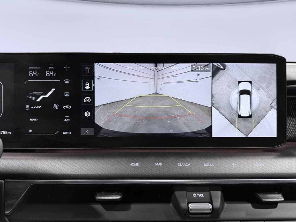 2024 Kia EV9 view 16