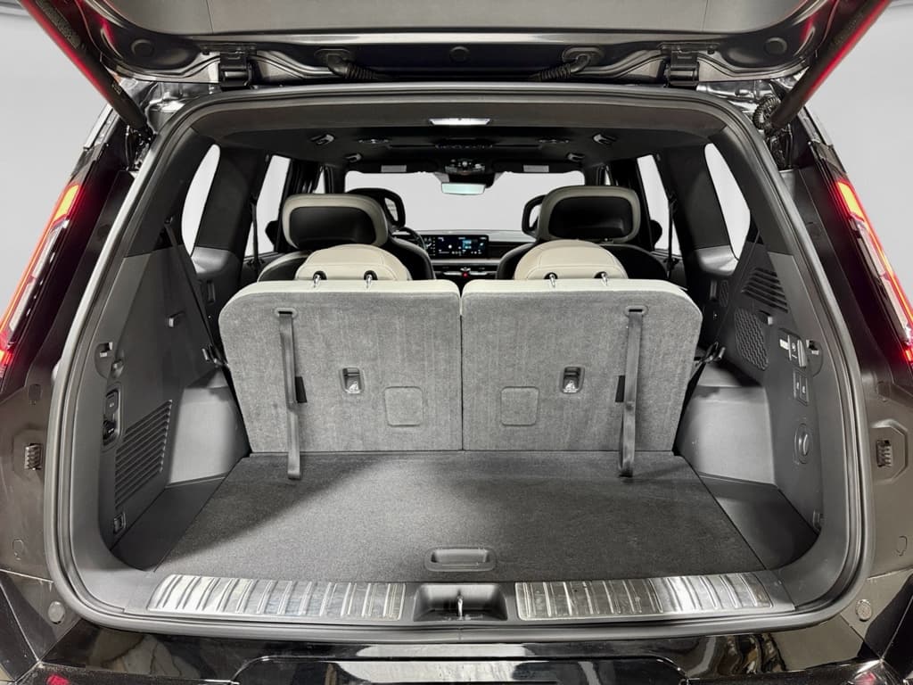 2024 Kia EV9 view 30