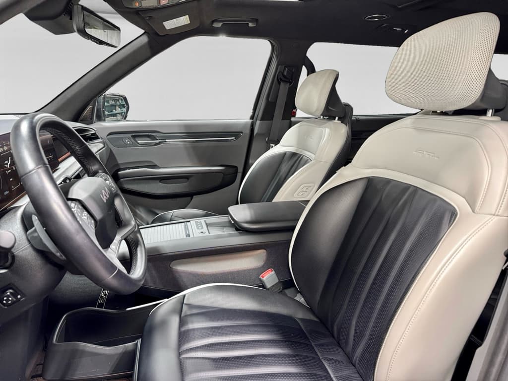 2024 Kia EV9 view 20
