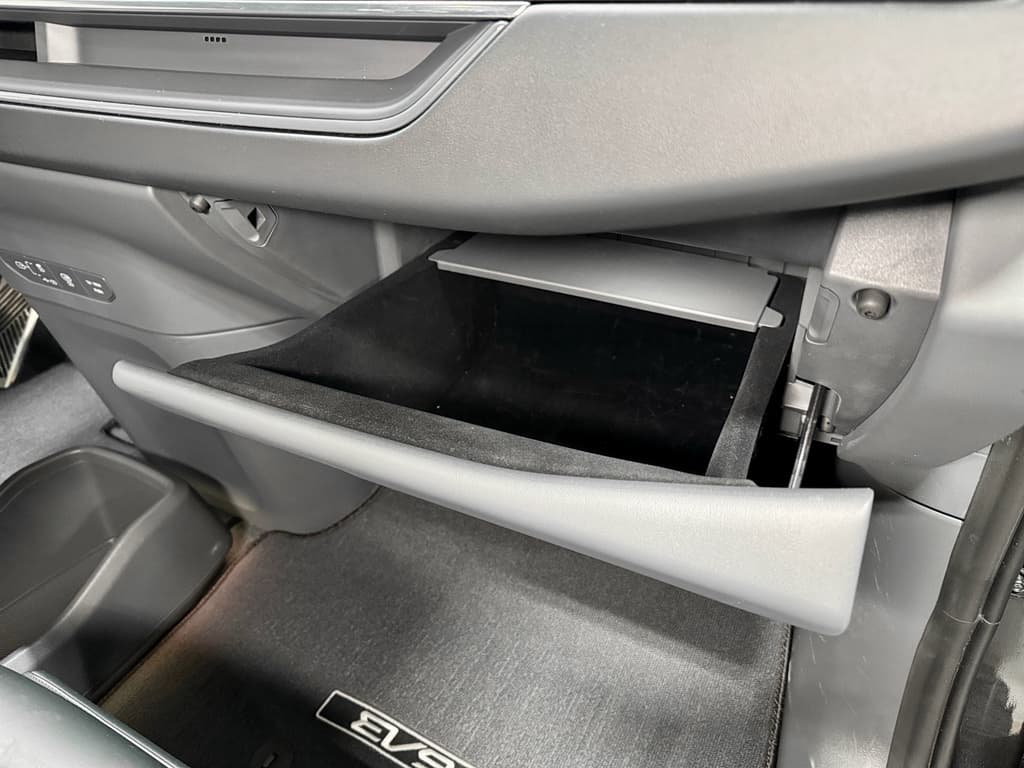 2024 Kia EV9 view 22