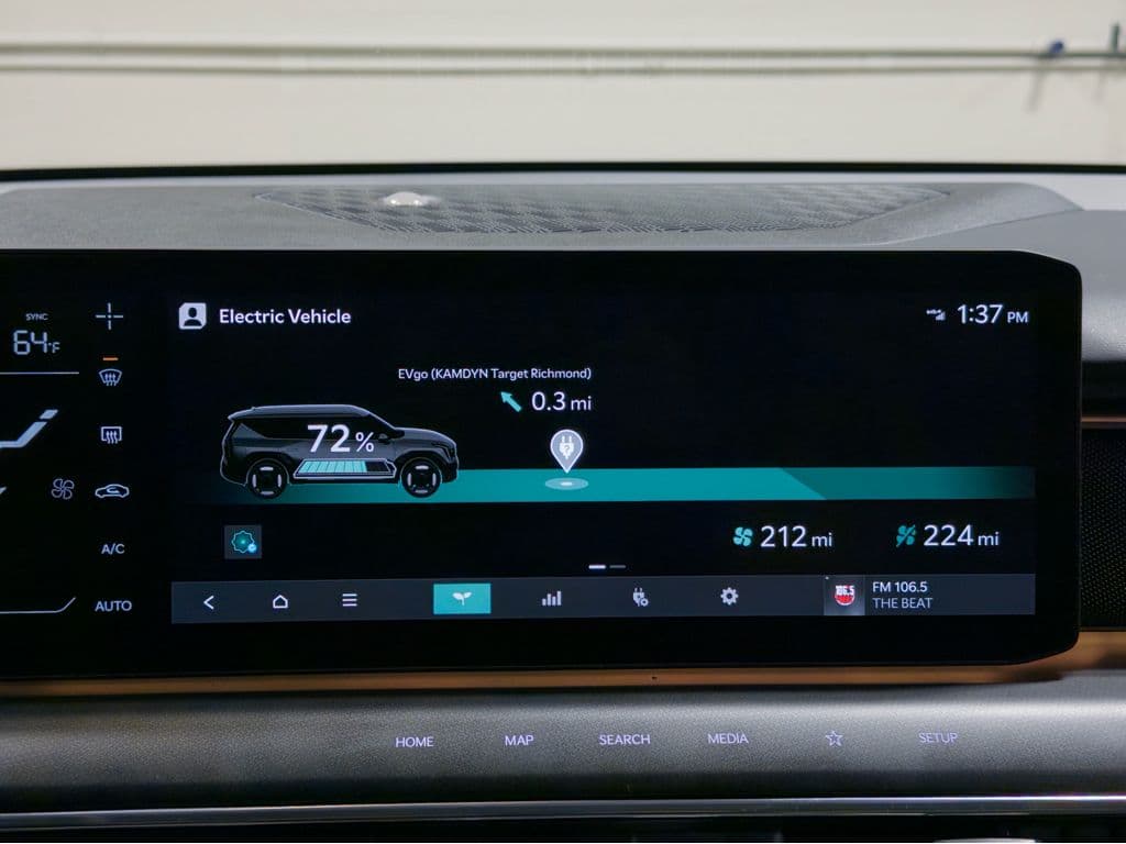 2024 Kia EV9 view 14