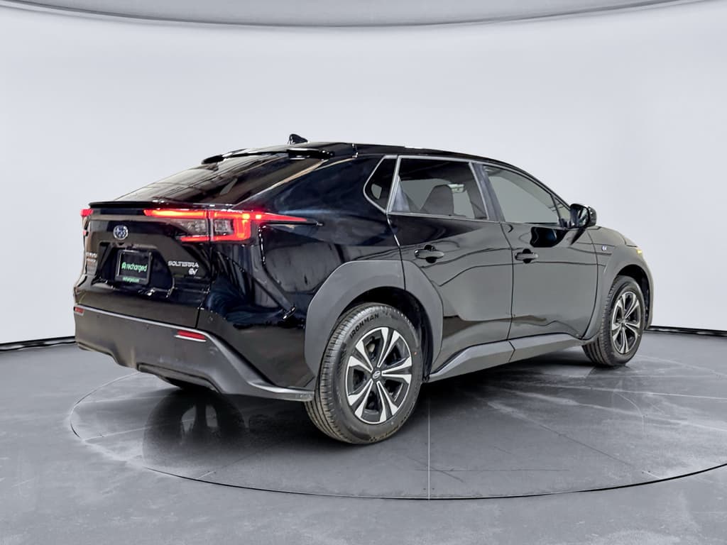 2023 Subaru Solterra view 3