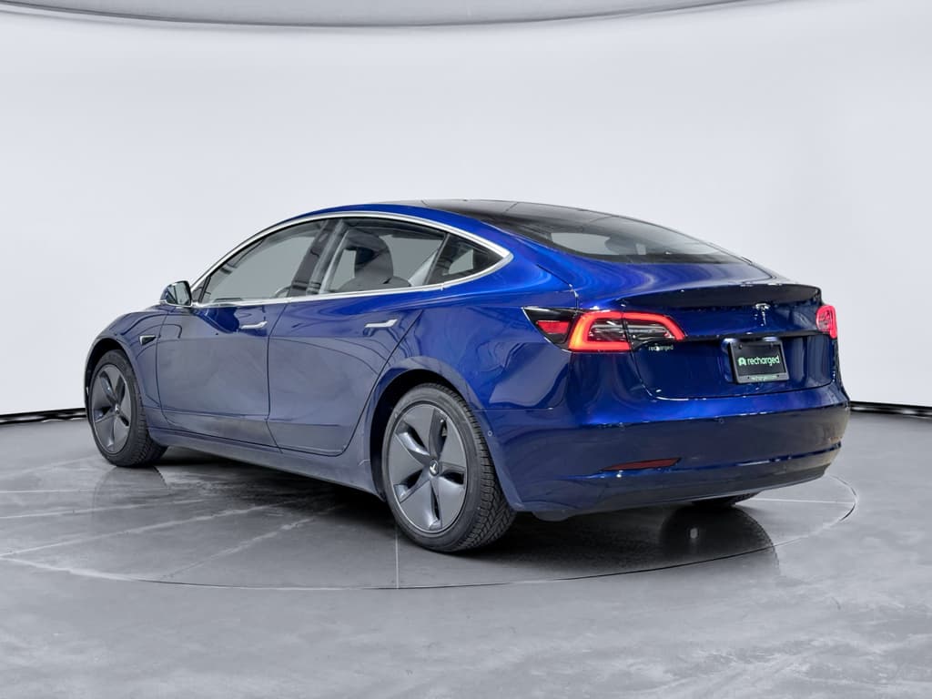 2018 Tesla Model 3 view 2