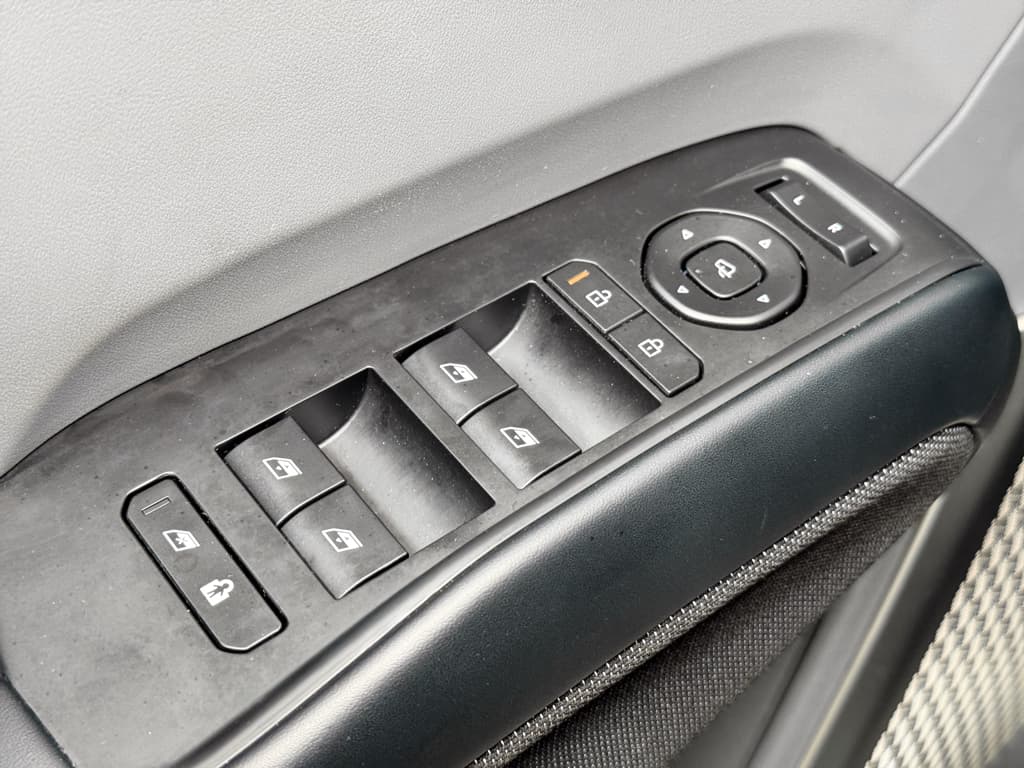 2024 Kia EV9 view 8