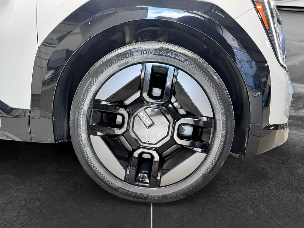 2024 Kia EV9 view 36