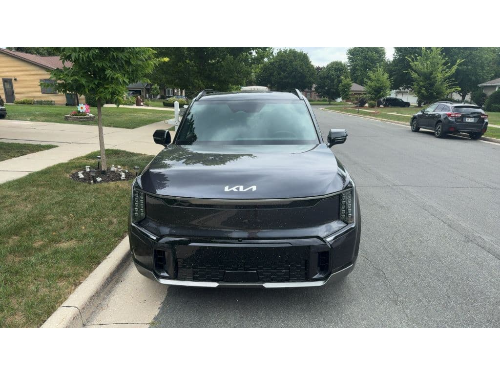 2026 Kia EV9 view 5