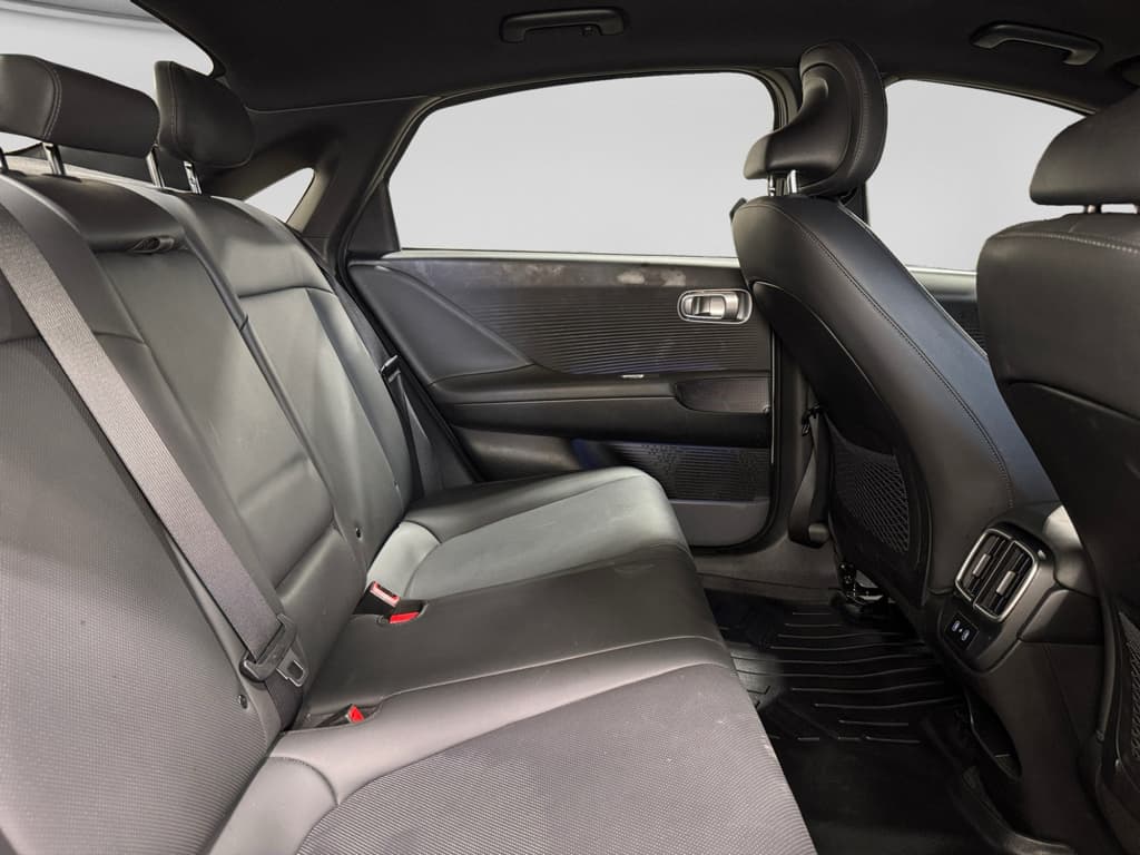 2023 Hyundai IONIQ 6 view 22