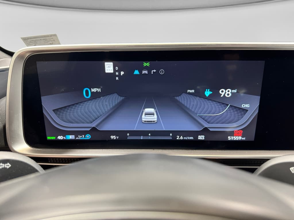 2023 Hyundai IONIQ 6 view 9