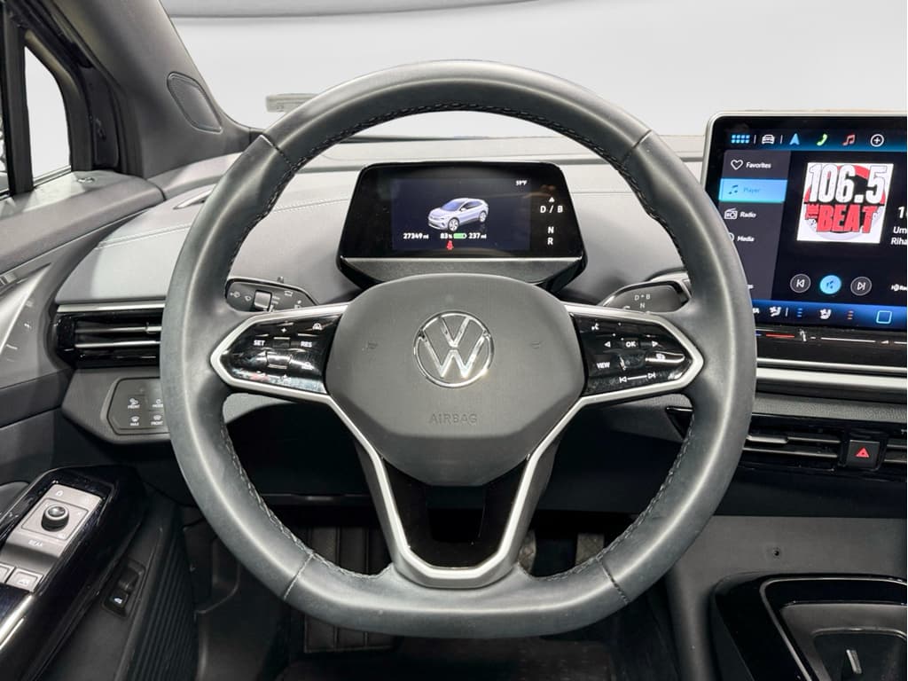 2024 Volkswagen ID.4 view 8