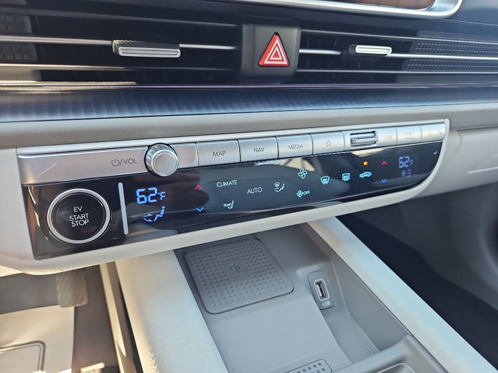 2023 Hyundai IONIQ 6 view 20