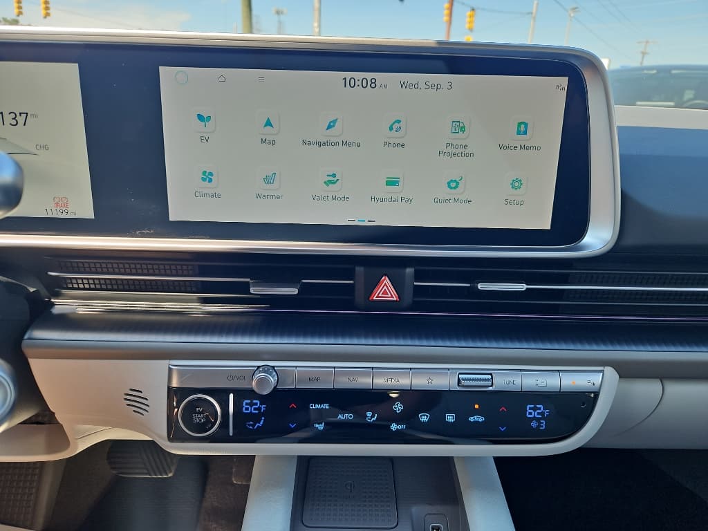 2023 Hyundai IONIQ 6 view 13