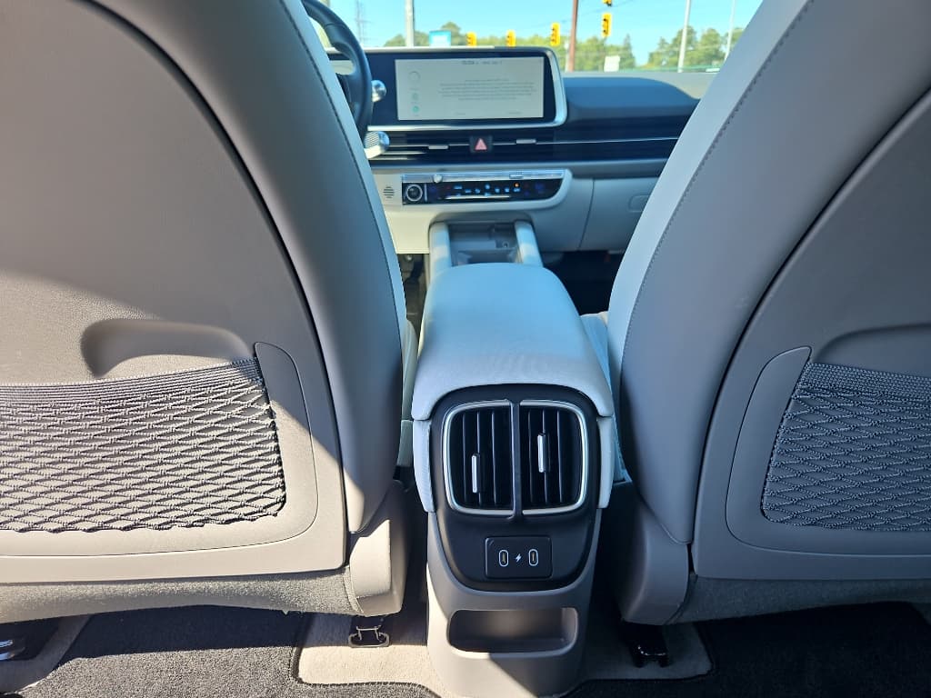2023 Hyundai IONIQ 6 view 28