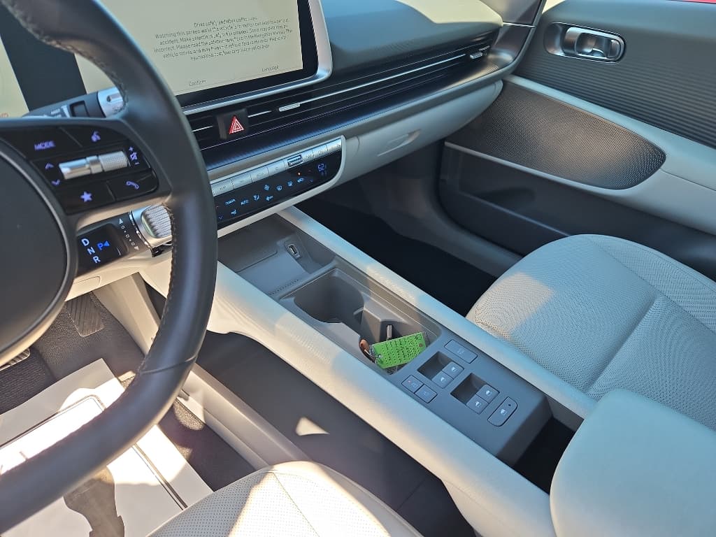 2023 Hyundai IONIQ 6 view 23