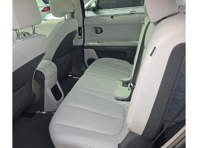 2025 Hyundai IONIQ 5 view 6