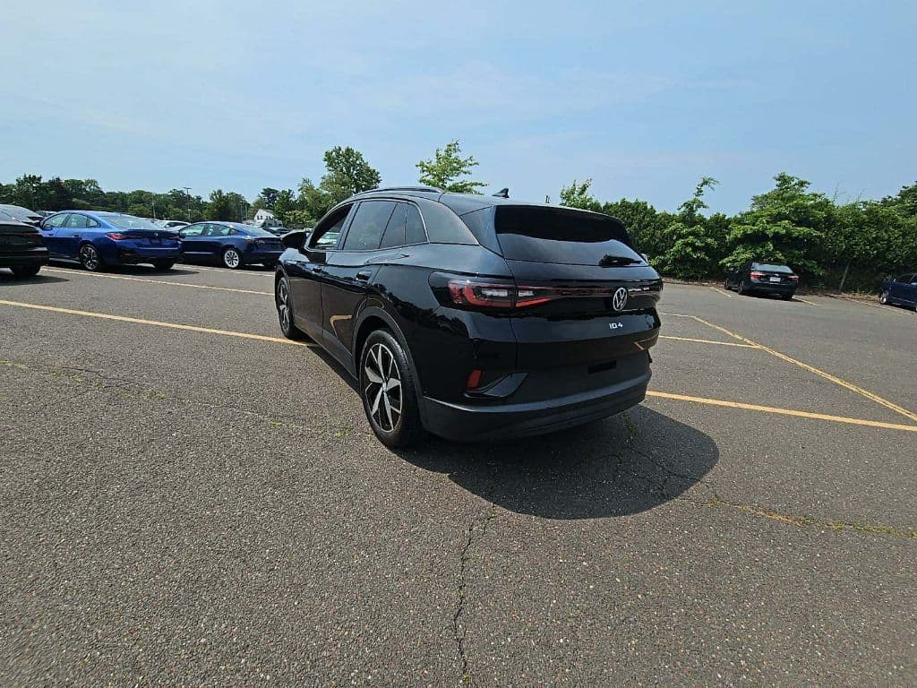 2023 Volkswagen ID.4 view 2