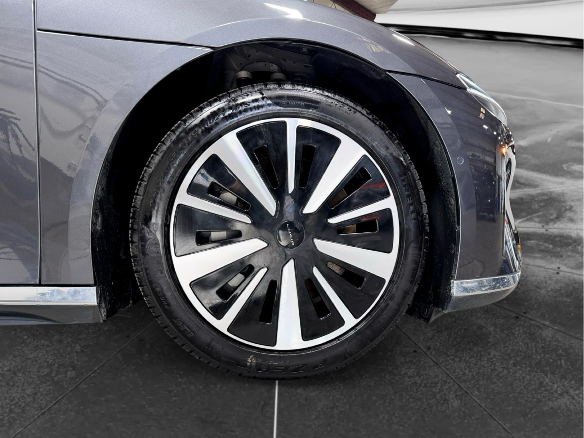 2026 Lucid Air view 37