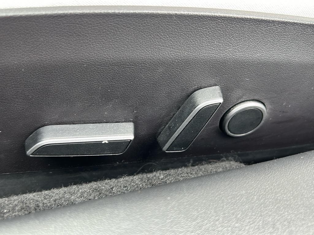 2021 Tesla Model 3 view 7