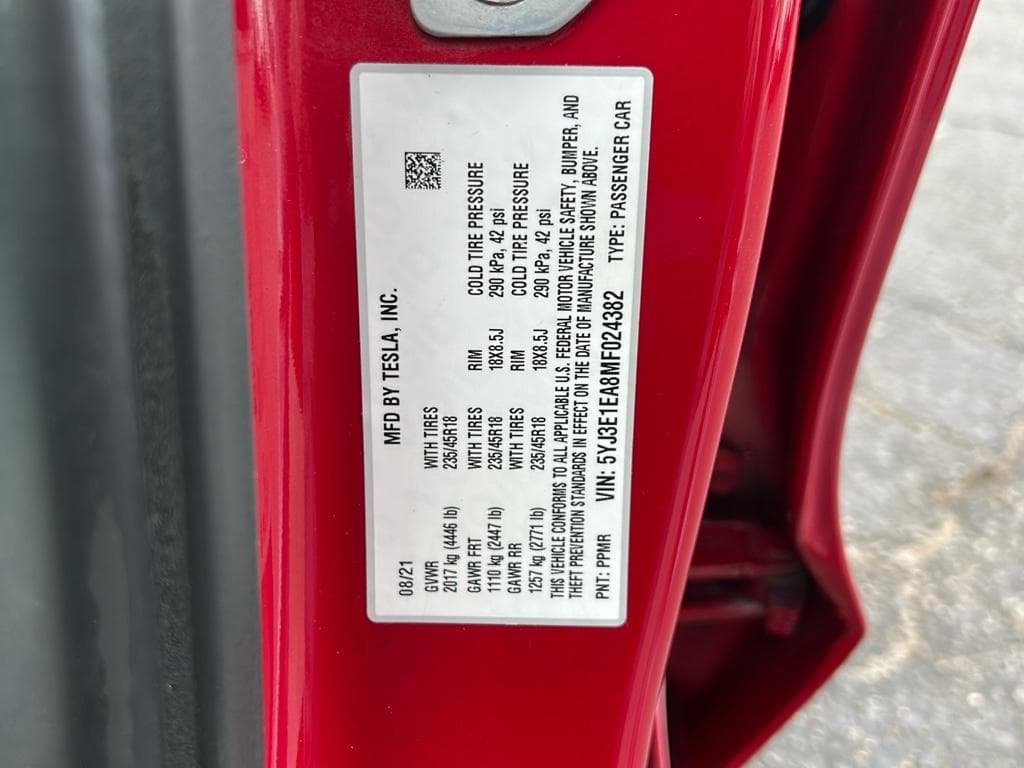 2021 Tesla Model 3 view 20