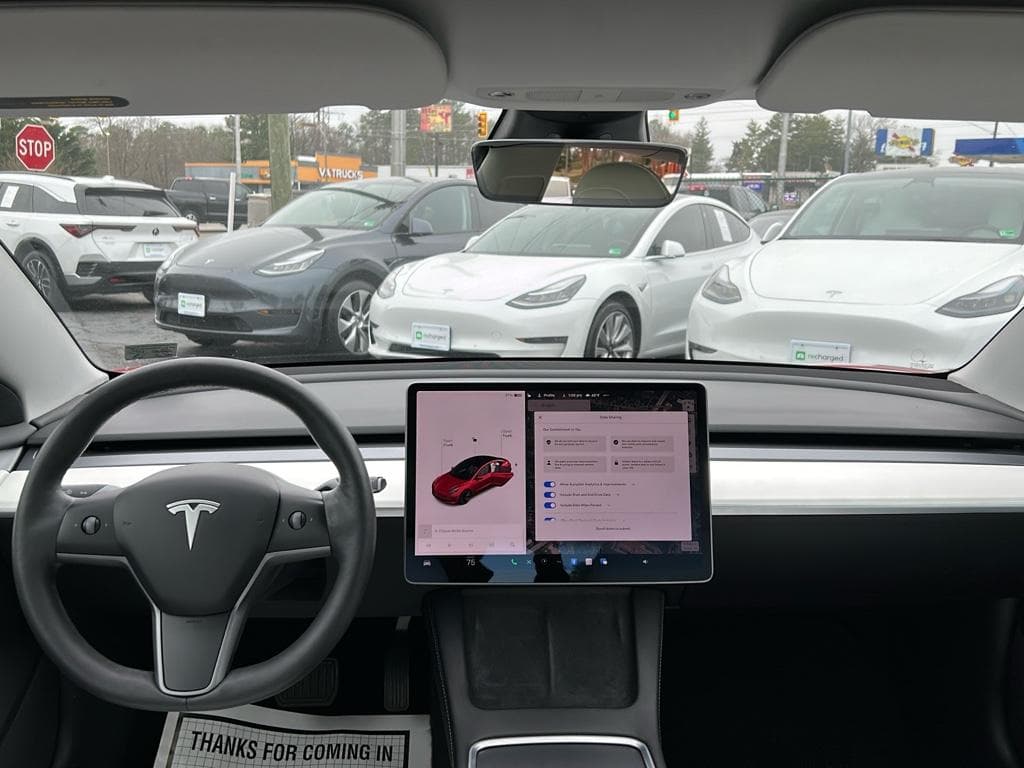 2021 Tesla Model 3 view 13