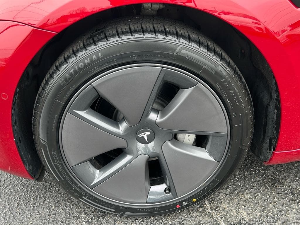 2021 Tesla Model 3 view 23