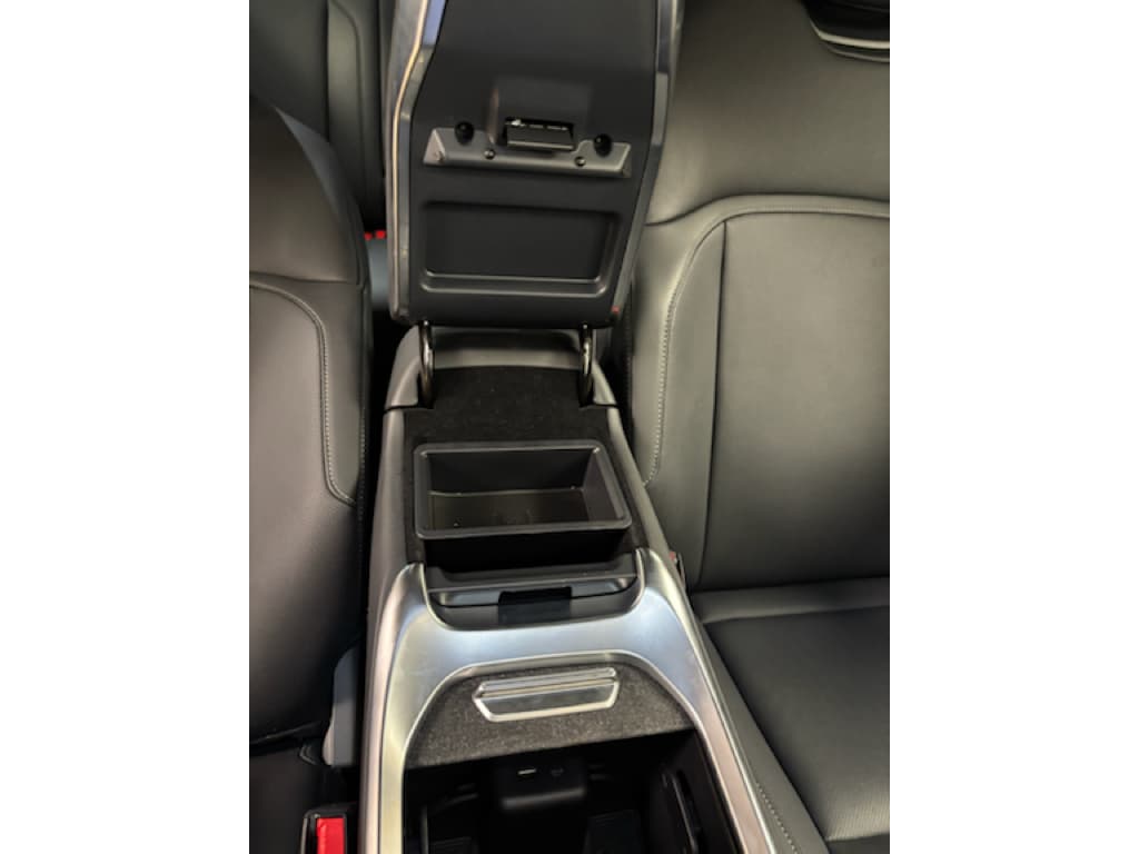2025 Lucid Air view 30