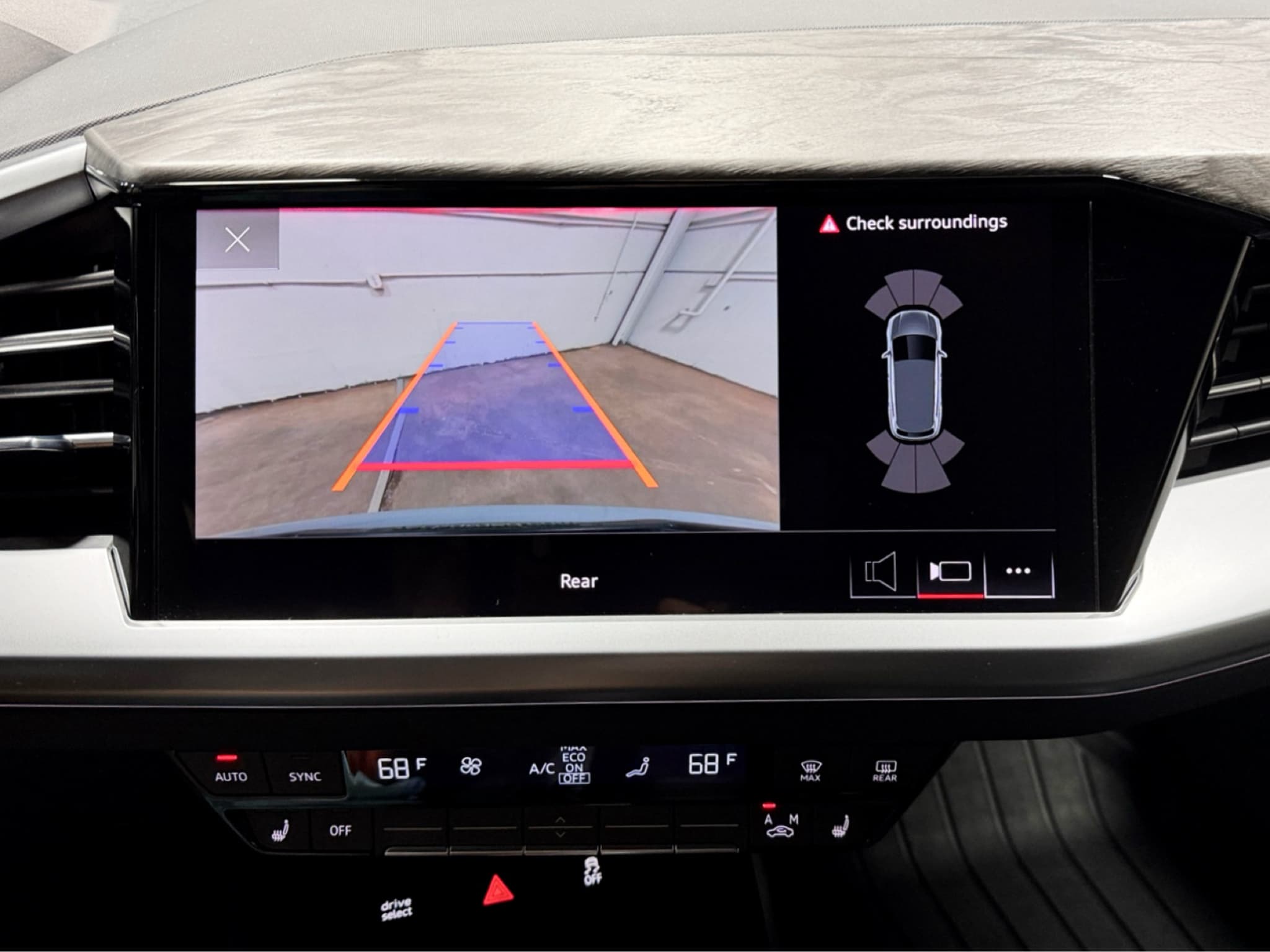 2024 Audi Q4 e-tron view 13
