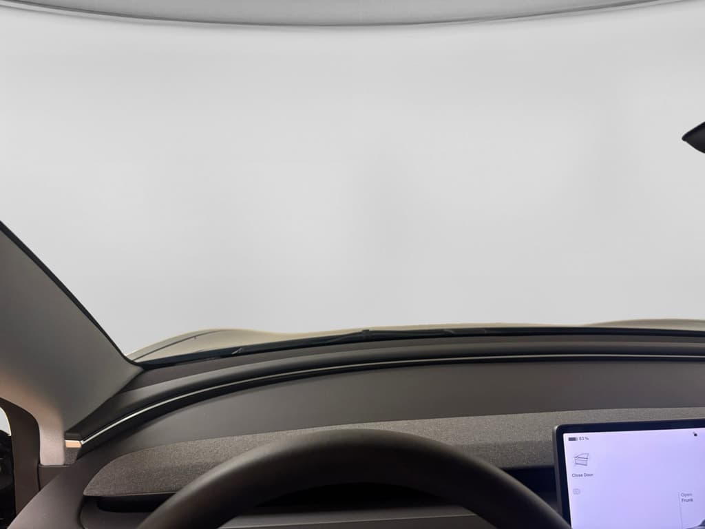 2025 Tesla Model 3 view 6