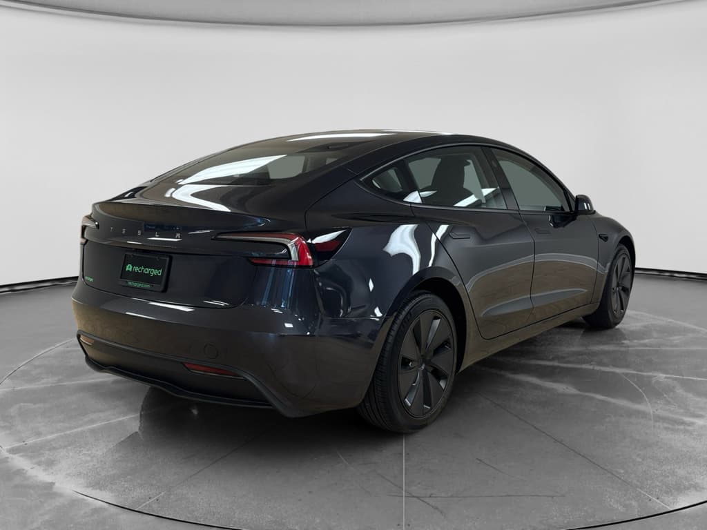 2025 Tesla Model 3 view 4