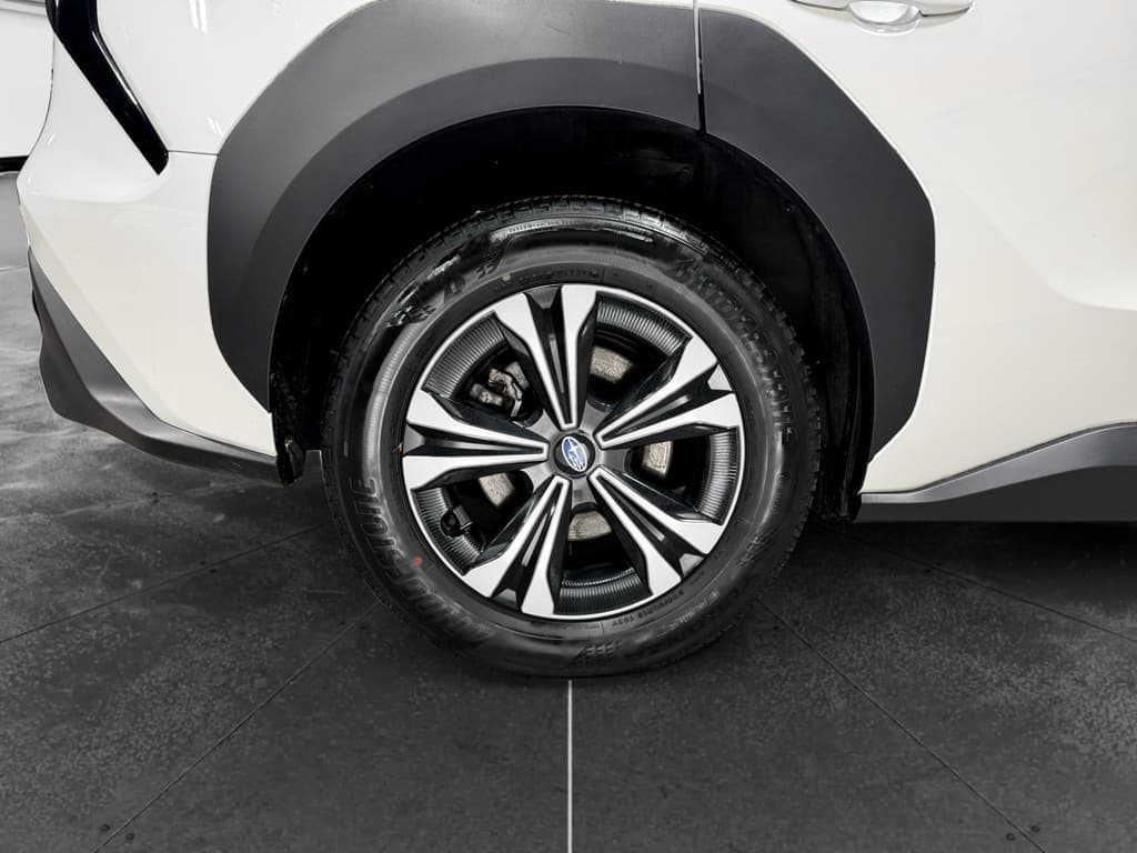 2023 Subaru Solterra view 34