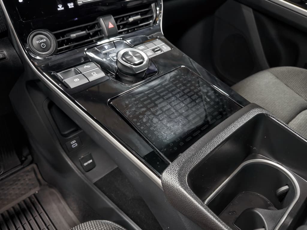 2023 Subaru Solterra view 19