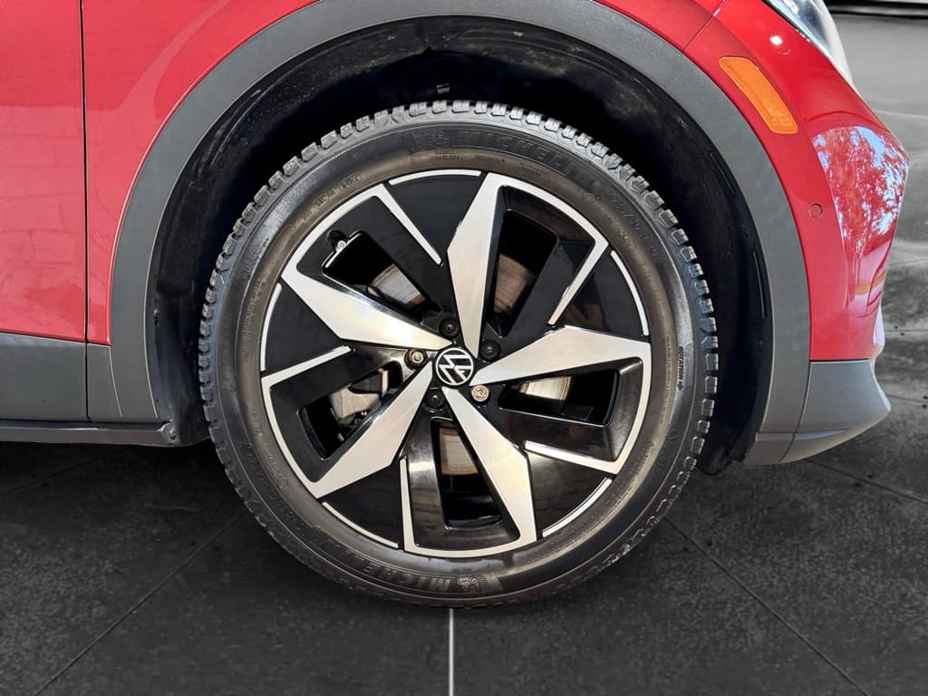 2023 Volkswagen ID.4 view 32