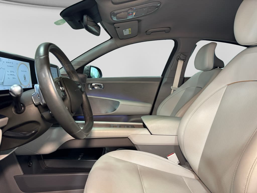 2023 Hyundai IONIQ 6 view 16