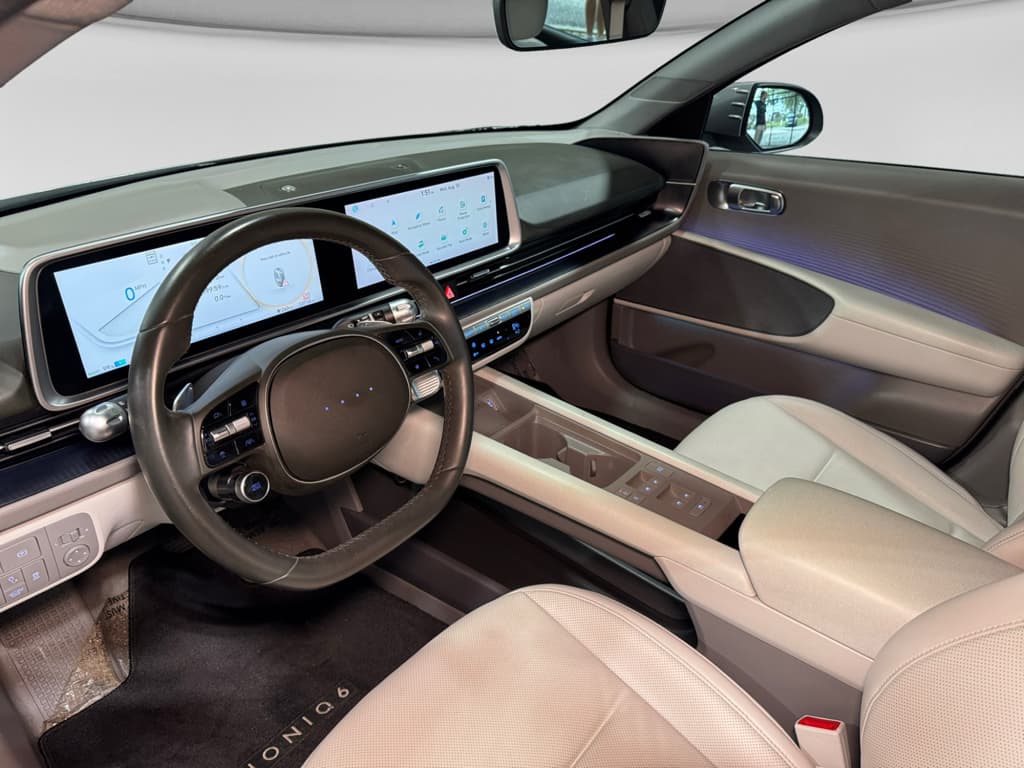 2023 Hyundai IONIQ 6 view 17