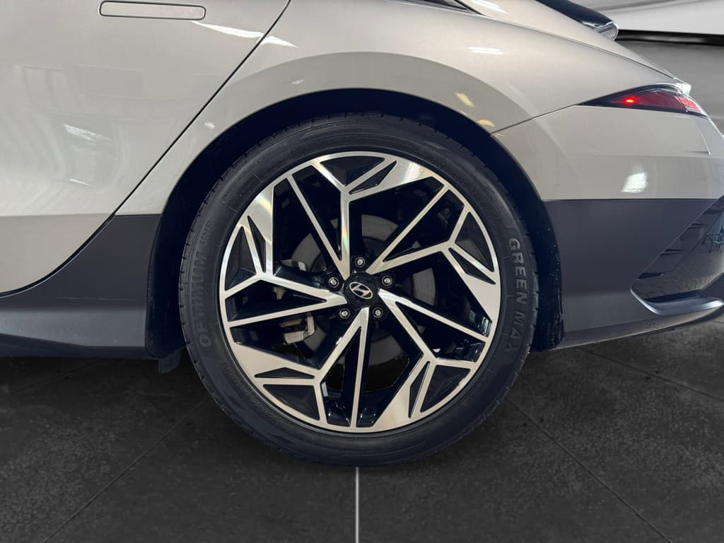 2023 Hyundai IONIQ 6 view 33