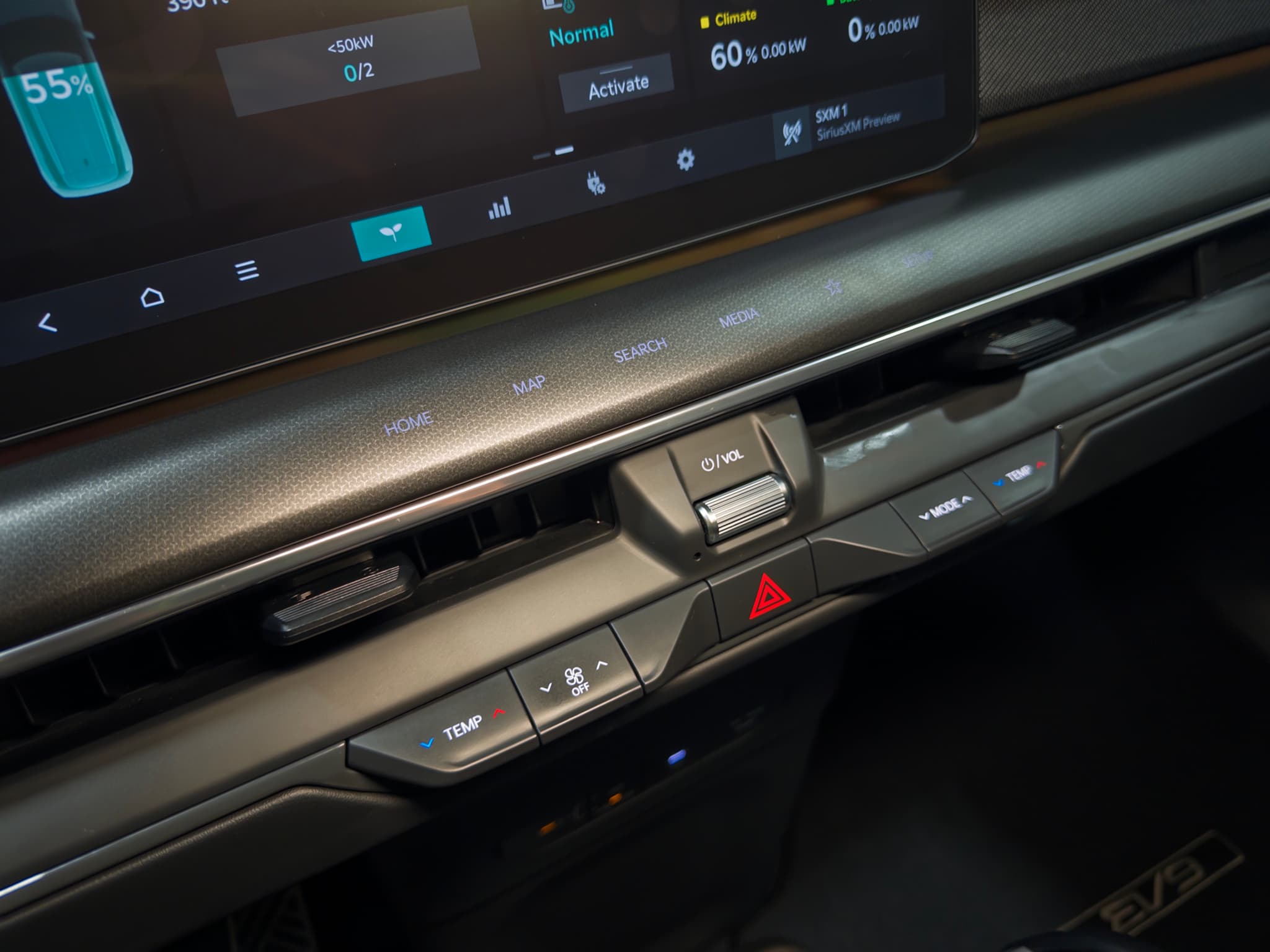 2024 Kia EV9 view 16