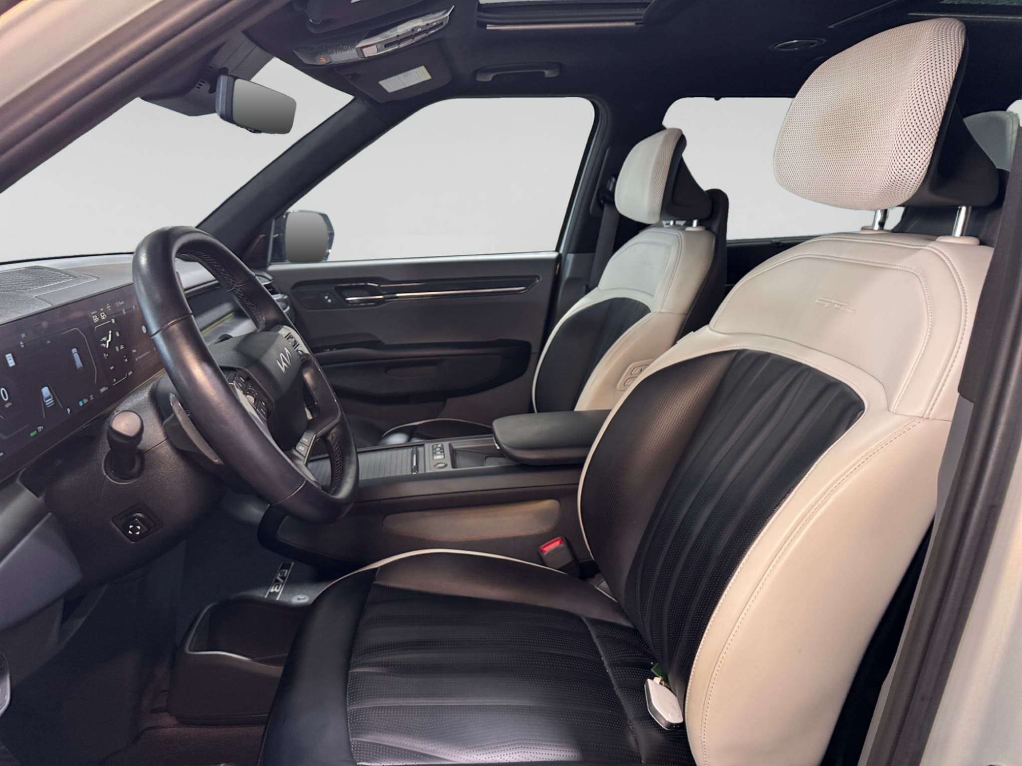 2024 Kia EV9 view 18