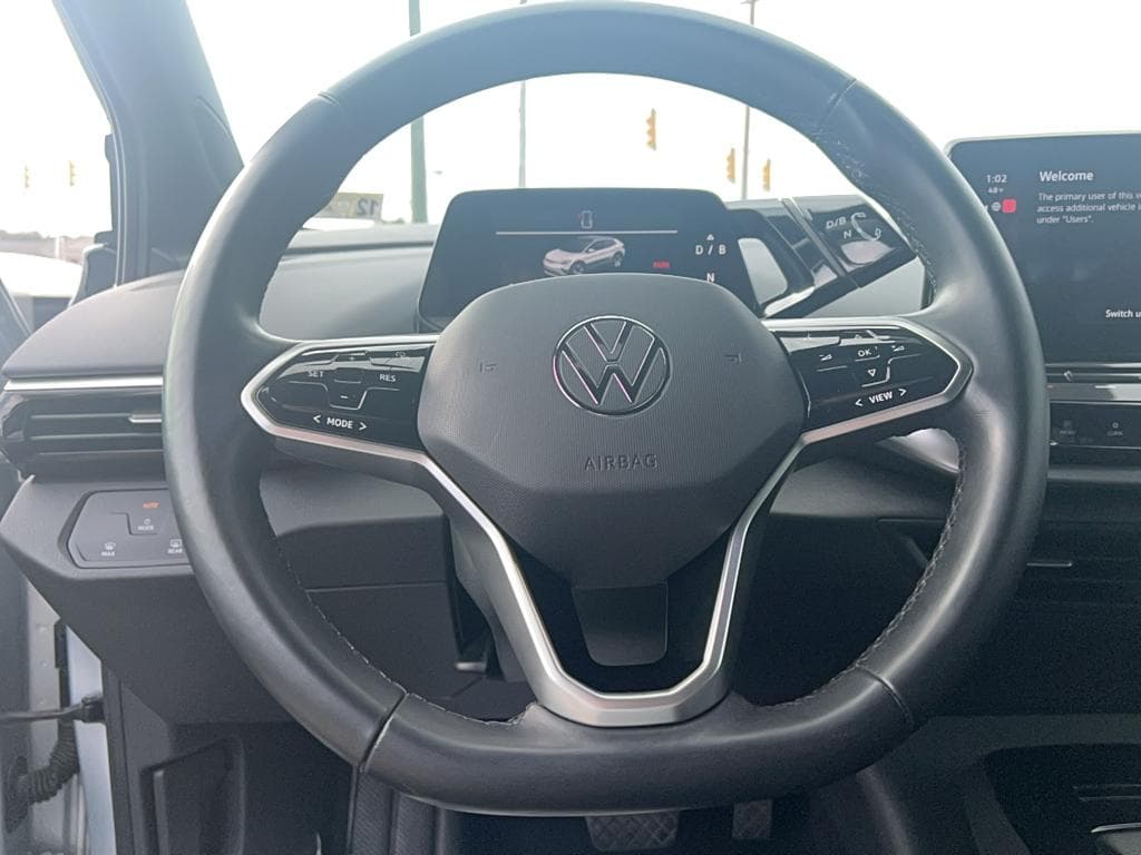 2021 Volkswagen ID.4 view 7